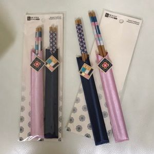 Beautiful Korean Traditional Chopsticks & Pocket (4 pairs) Brand New